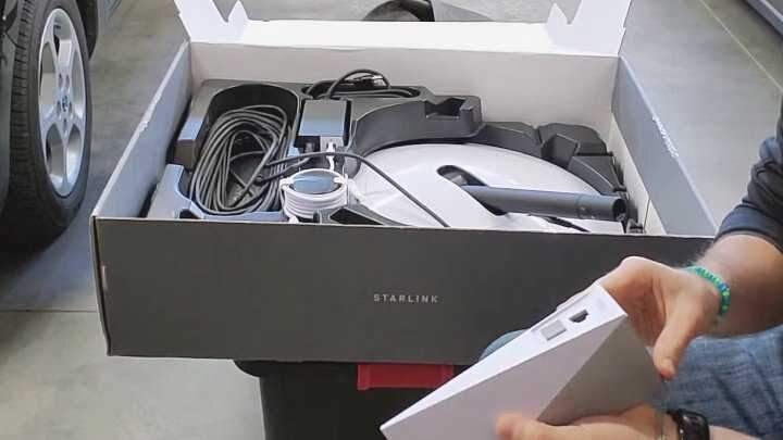 Starlink Equipment