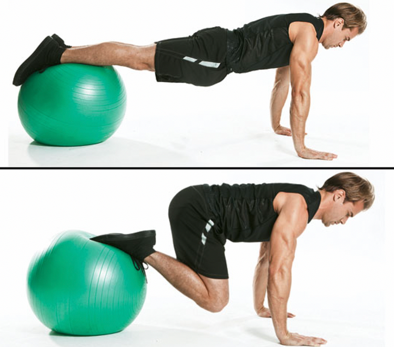 Performing Knee Crunches for core stability